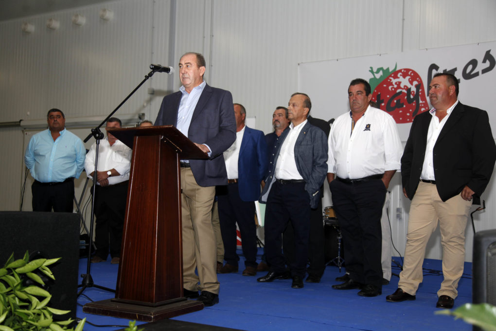 El presidente de la Cooperativa de Cartaya, Juan Pereles, dirigió unas palabras a los asistentes