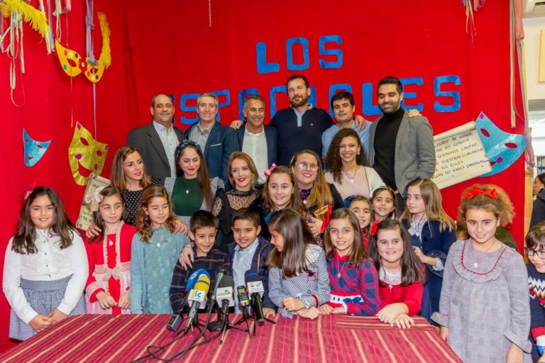 La Peña Los Espaciales presenta a los pregoneros del Carnaval de Isla Cristina 2020