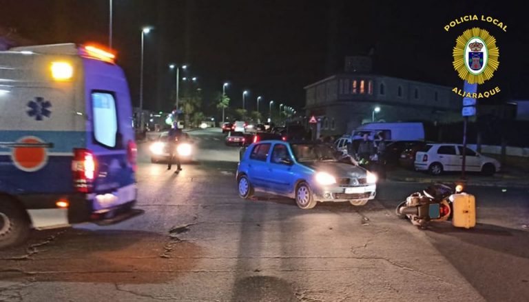 Conductor que cuatriplica la tasa de alcohol colisiona en Aljaraque con motocicleta de reparto