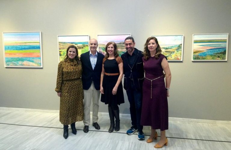 Tres pintoras de Ayamonte participan en una exposición colectiva en el Ateneo de Sevilla