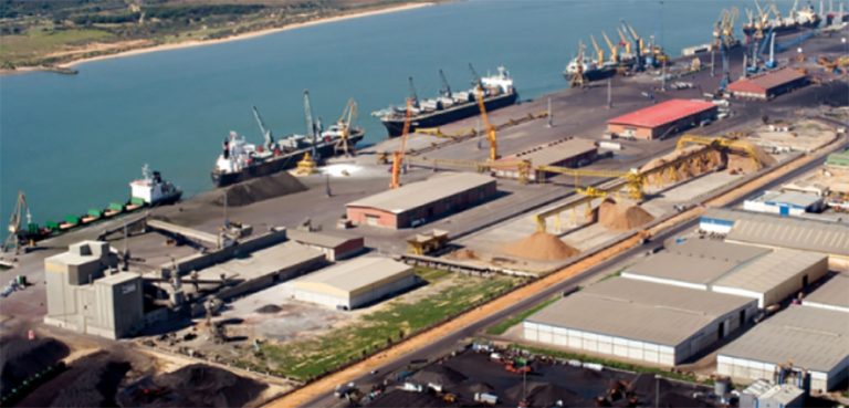 El Puerto de Huelva bate un nuevo récord con 33,8 millones de toneladas de mercancías