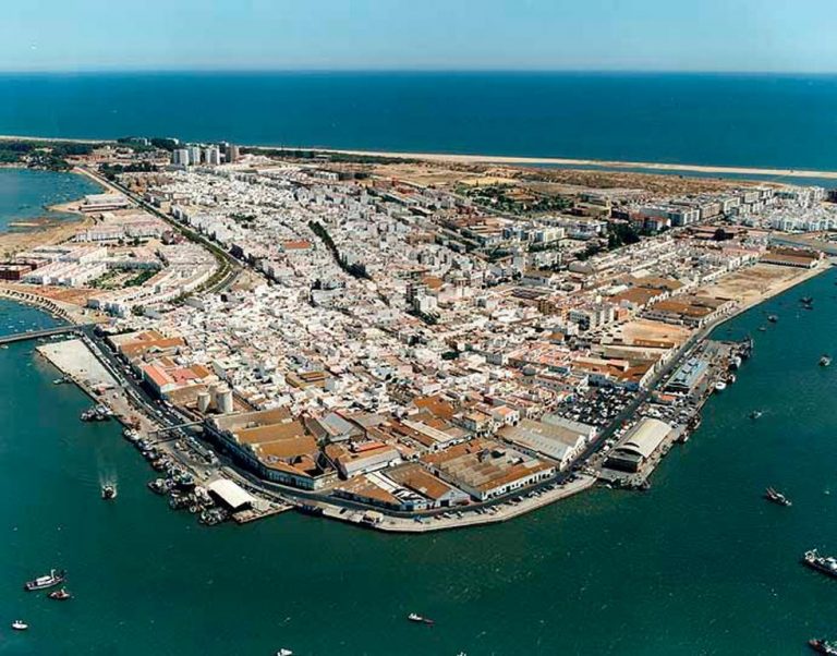 Coronavirus: más de 300 sanciones y varios detenidos en Isla Cristina