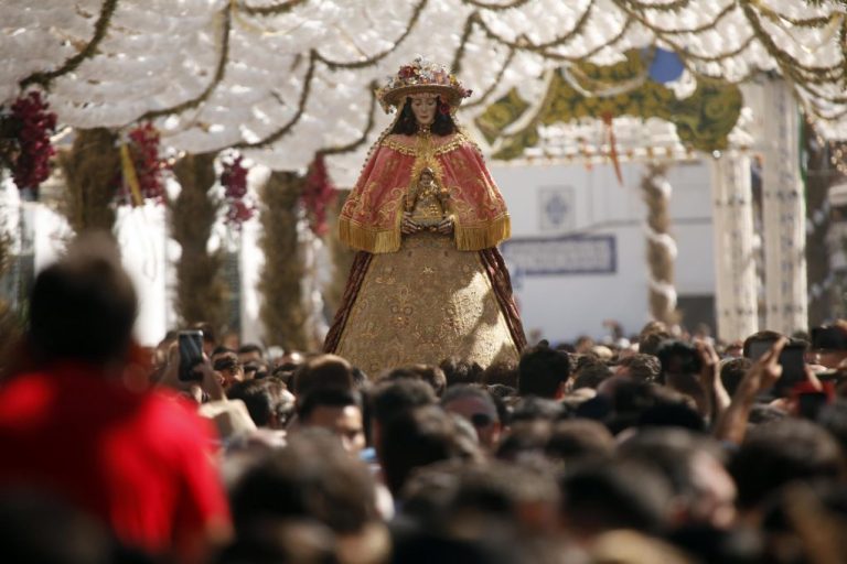 Coronavirus: La Matriz suspende el traslado y la Romería del Rocío