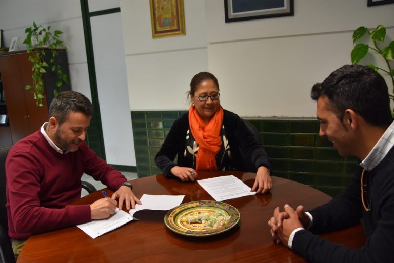 Ayuntamiento de Punta y Cofradía de Pescadores acuerdan promocionar los productos de la mar