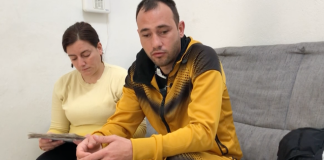Denuncian que el “error” de un hospital onubense pudo “costar la vida” a una paciente de Isla Cristina con trombosis venosa aguda Vecinos de isla cristina denuncian un error medico