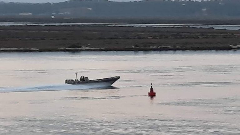 Golpe al narcotráfico en Isla con 14 detenidos tras la persecución de una semirrígida
