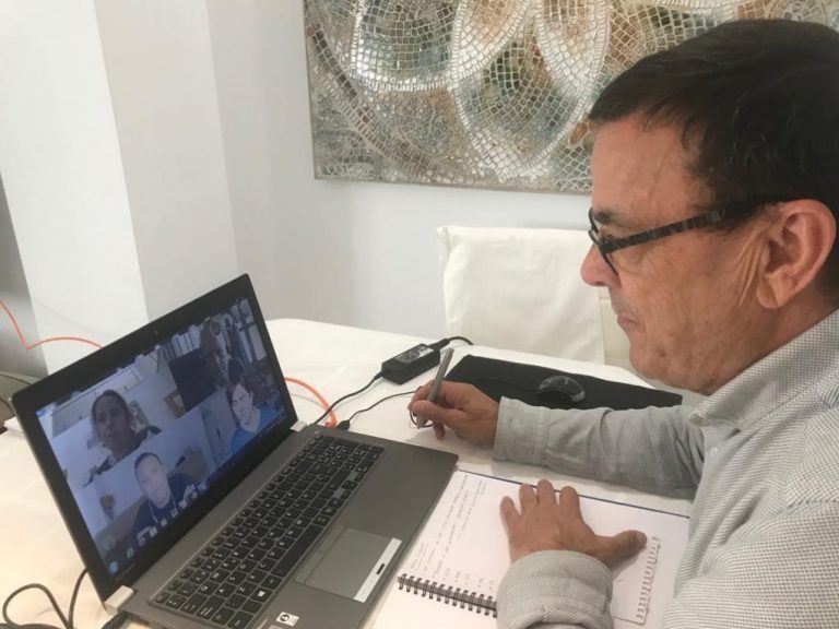 Coronavirus: presidente de Diputación de Huelva evalúa con alcaldes la situación de los municipios