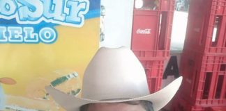 Un isleño pide ayuda «desesperada» tras quedar confinado en México sin comida ni dinero