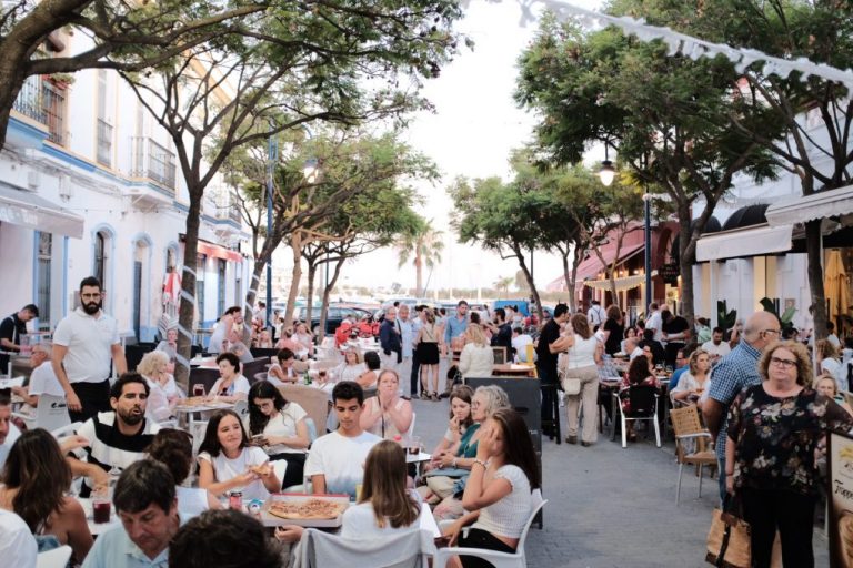 Ayamonte pone en marcha la ‘Mesa del turismo’ para velar por los intereses del sector
