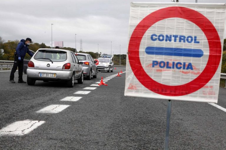 Casi 100 detenidos y 10.033 denunciados este sábado por saltarse el confinamiento