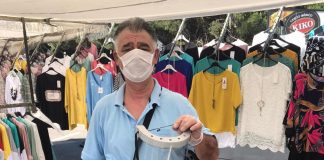 El mercadillo de Punta ha regresado este lunes con más vigilancia y medidas de seguridad