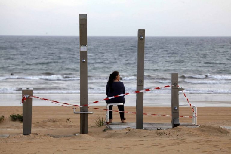 Municipios costeros de Huelva piden a la Junta que acelere recursos para abrir playas con garantías