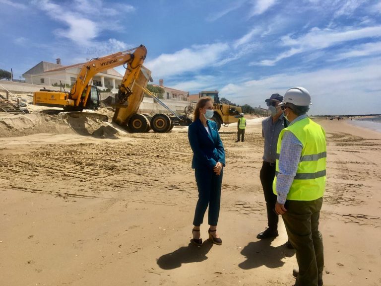 El Gobierno inicia nuevas actuaciones en las playas de El Portil