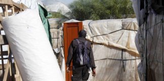 El Gobierno aportará cinco millones para acabar con los asentamientos en Lepe y Moguer