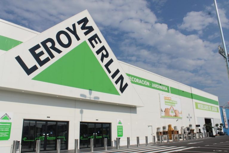 Leroy Merlin busca cuatro empleados para sus tiendas de Lepe y Aljaraque