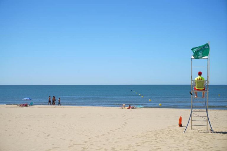 La Junta invierte 231.000 euros en seguridad y calidad de las playas de Ayamonte