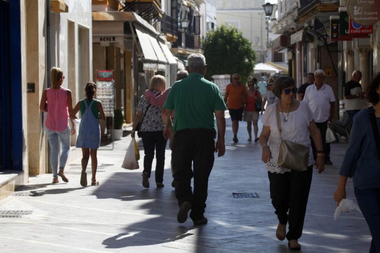 Declaran Ayamonte Zona de Gran Afluencia Turística a efecto de horarios comerciales