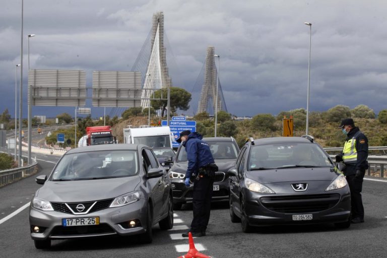 El Gobierno anuncia la apertura de la frontera con Portugal para el 1 de julio