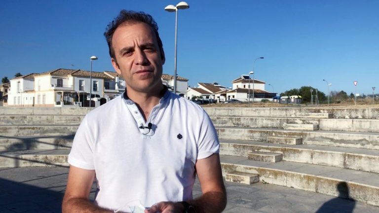 ¿Vas a comprar este verano una piscina portátil?. No te pierdas los consejos de este arquitecto de Cartaya