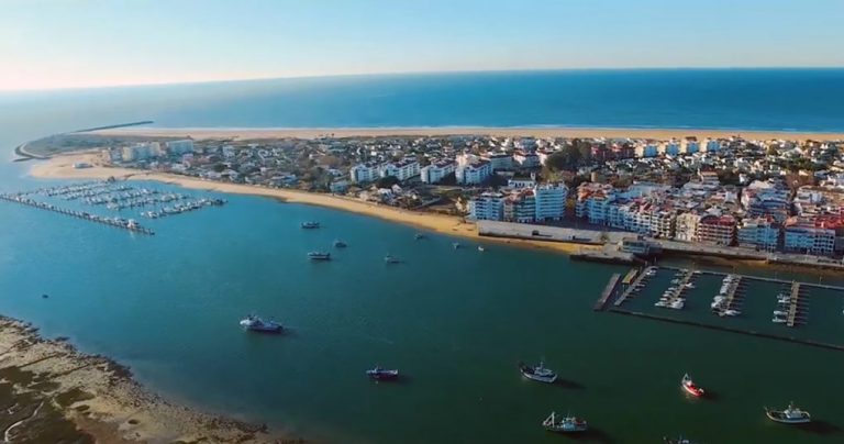 El Ayuntamiento de Punta lanza una campaña para atraer turismo nacional y de proximidad