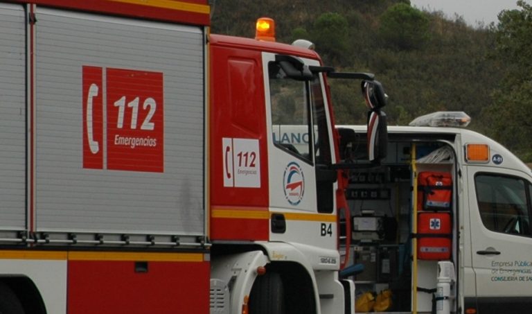 Un incendio afecta a casi medio centenar de chabolas en Lucena del Puerto