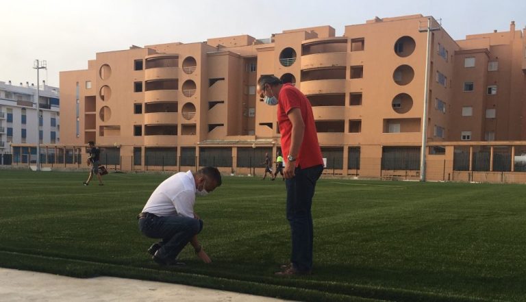 Avanzan las obras del nuevo campo de fútbol de Punta del Caimán, en Isla Cristina