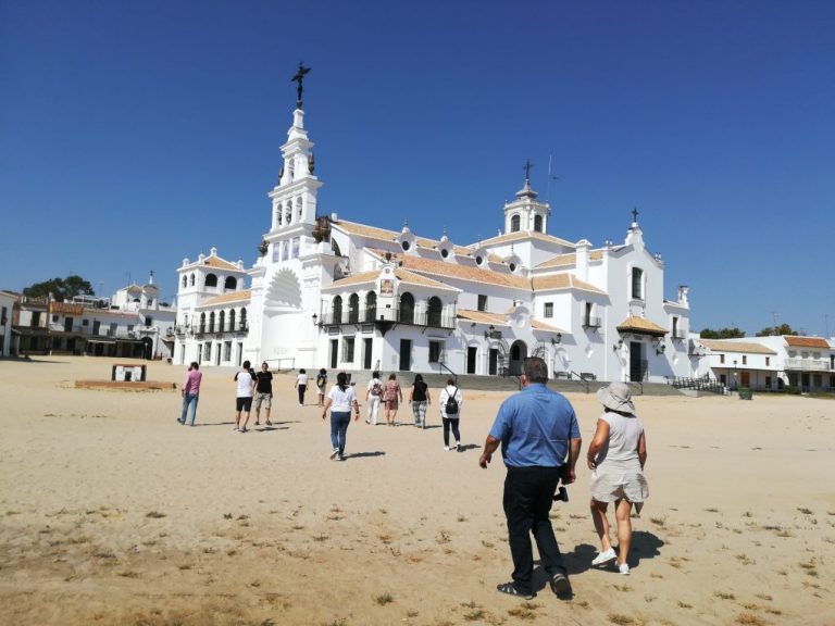 Agentes de viajes de España y periodistas italianos conocen la oferta turística de la provincia de Huelva
