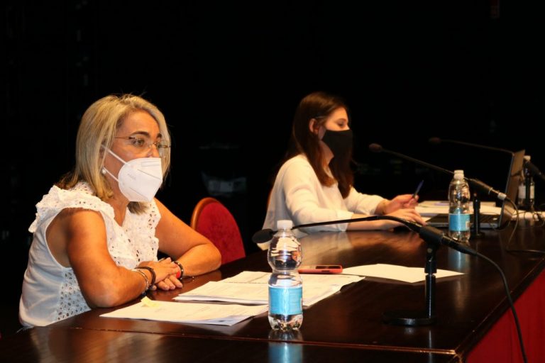 Cartaya da luz verde a más de 300.000 euros en ayudas a autónomos