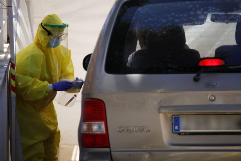 Salud atribuye este viernes a Cartaya, Moguer y Huelva tres nuevos casos de coronavirus