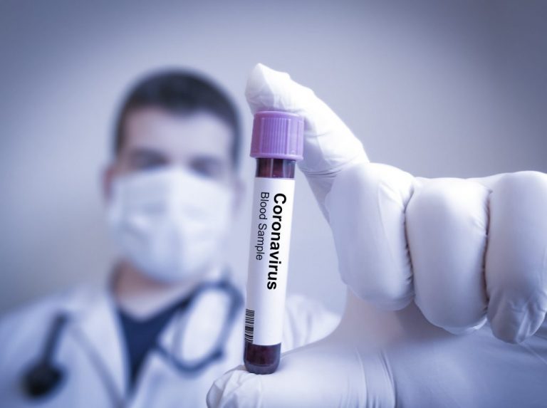 Salud atribuye un nuevo caso de coronavirus este sábado a la provincia de Huelva