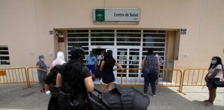 Cierran los centros de la Zona Básica de Salud de Lepe por los sanitarios afectados por Covid-19