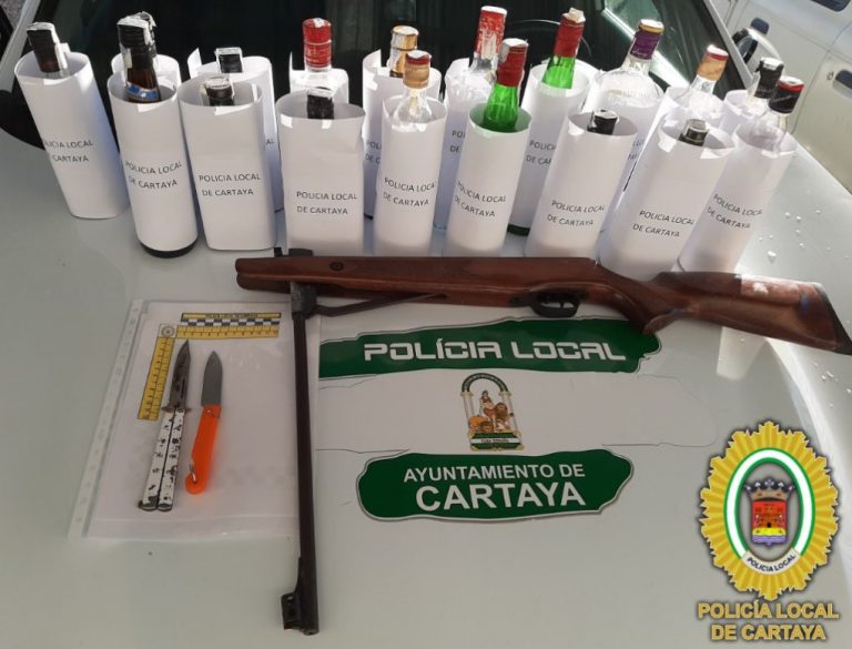 Cartaya: 60 multas por botellón e incumplimiento de medidas anti-covid, e intervenidas navajas y una carabina de aire comprimido