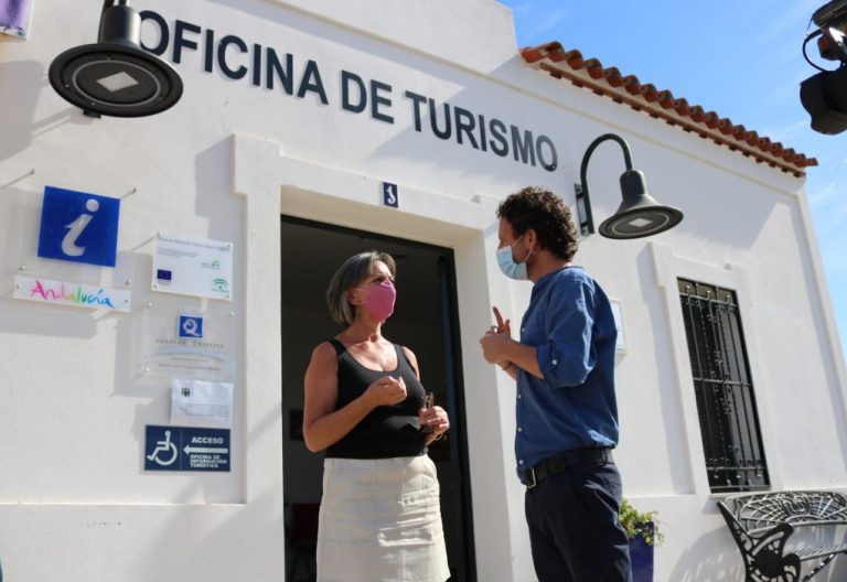 El Ayuntamiento de Cartaya aproxima los Servicios Sociales a El Rompido