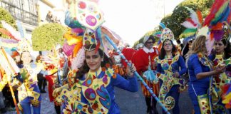 Ayamonte sigue los pasos de Isla y Punta y también suspende su Carnaval