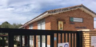 El contagio de 5 niños obliga a cerrar aulas en dos colegios de La Redondela y Zalamea