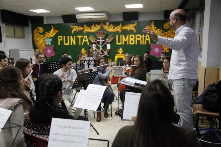 La Escuela Música de Punta Umbría presenta este sábado ‘El Carnaval en Pentagrama’ en el Teatro del Mar