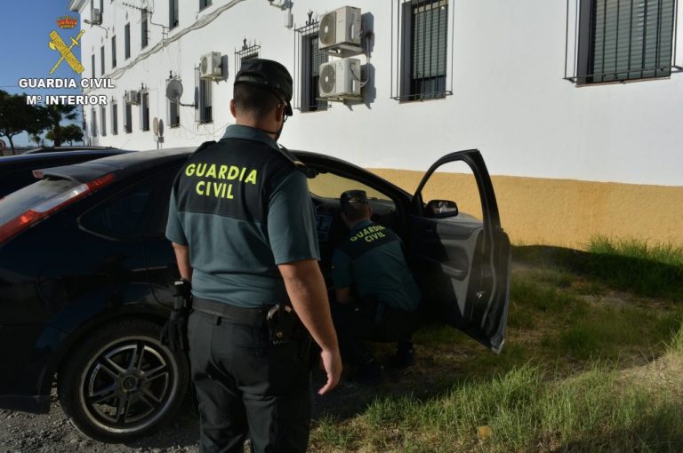 Un detenido en Ayamonte por el robo de 15 coches durante la misma noche