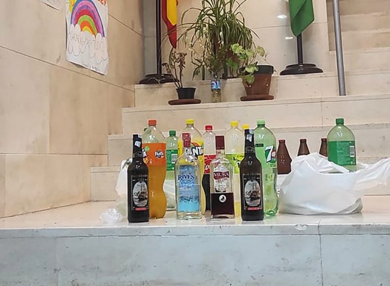 Disuelven un botellón de más de 50 personas junto al castillo de Aracena