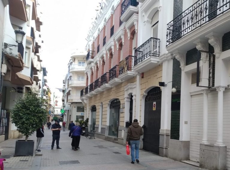 Administradores de Fincas Y 10 Ayuntamientos onubenses colaboran para la prevención del covid en comunidades de propietarios