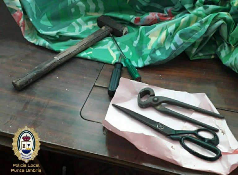 La Policía Local de Punta lleva a cabo el ‘desalojo expres’ de dos okupas