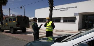 Personal y usuarios del Centro de Mayores de Cartaya se someterán a PCR tras el positivo de una auxiliar