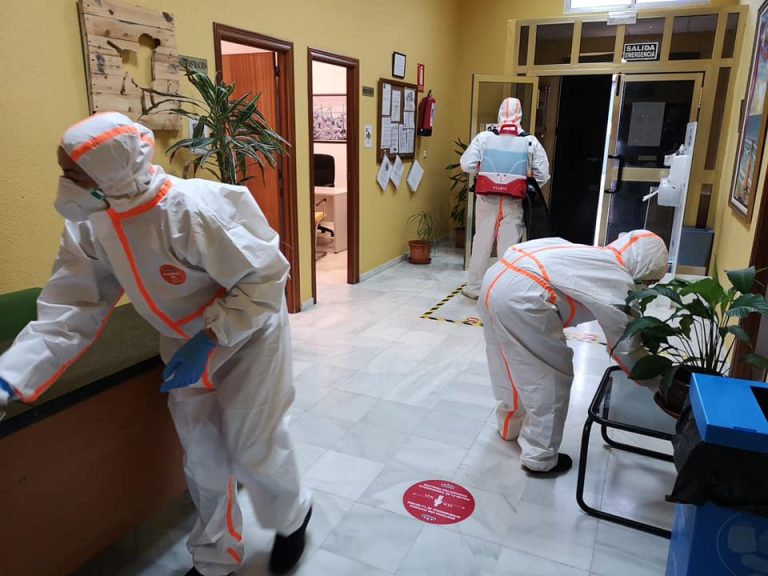 Desinfectan un centro de discapacitados de Ayamonte tras tres positivos por coronavirus
