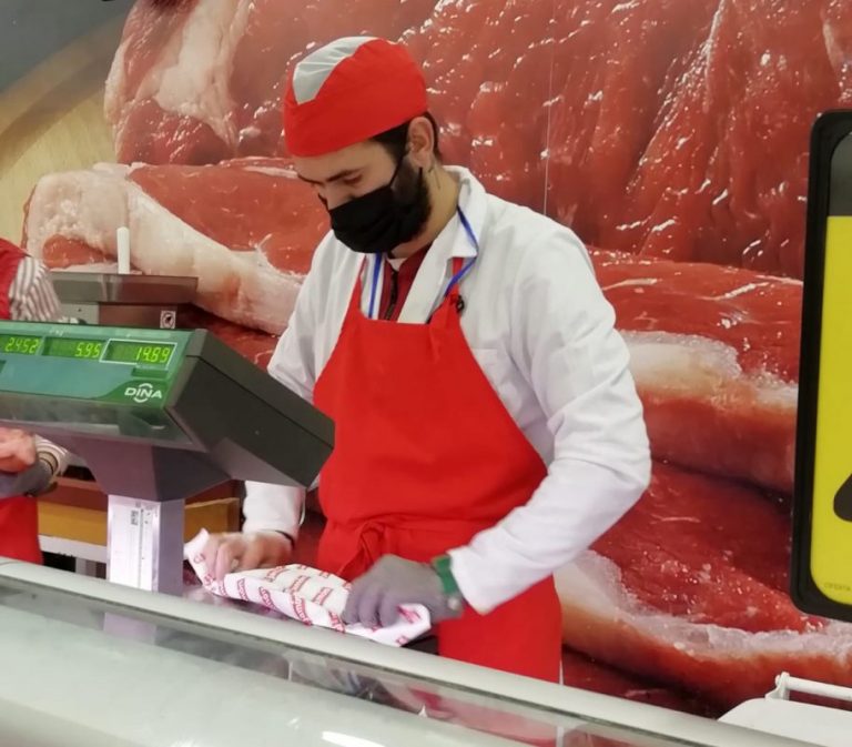 Diez jóvenes hacen prácticas en El Jamón gracias a las becas HEBE de la Diputación de Huelva