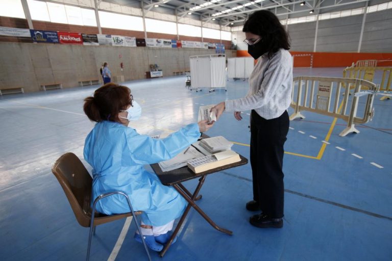 Lepe prorroga restricciones locales contra el covid hasta el 10 de diciembre