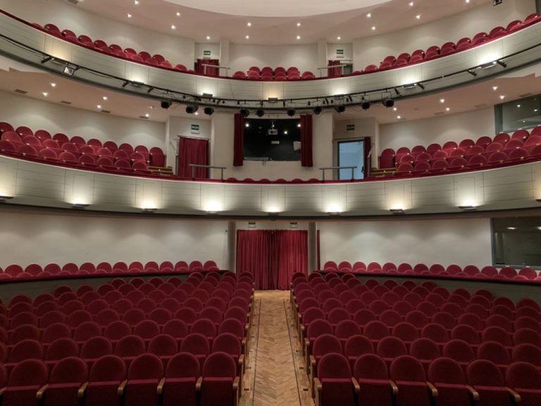 Cartaya: las restricciones obligan a llevar a la tarde del domingo las próximas dos obras del Ciclo de Teatro