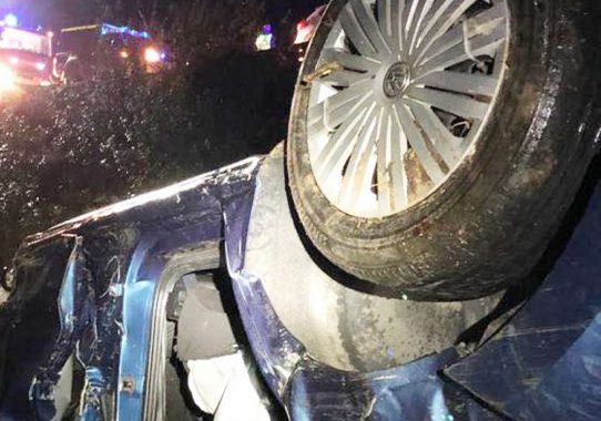 Un coche queda bocabajo en medio de la A-49, a su paso por Cartaya, a las cinco de la madrugada
