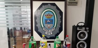 Interponen 16 denuncias tras disolver un botellón en la bajamar de La Antilla con unos 40 jóvenes