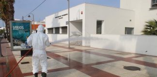 Trabajadores y residentes del centro de mayores de Cartaya dan negativo tras registrarse dos casos