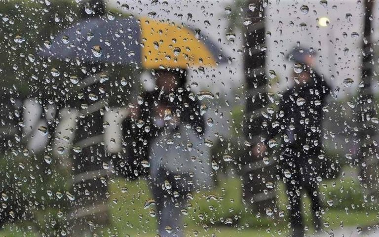 Activada la alerta amarilla por lluvia para la madrugada de este miércoles en la costa onubense