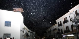 El coronavirus deja este año a Lepe sin sus nevadas navideñas